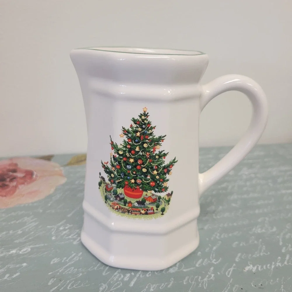 Pfaltzgraff Christmas‎ Heritage Creamer 5